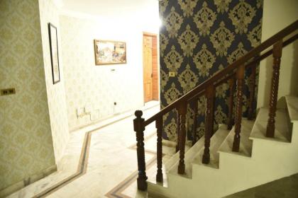 Tashreefaat Guest House - image 4
