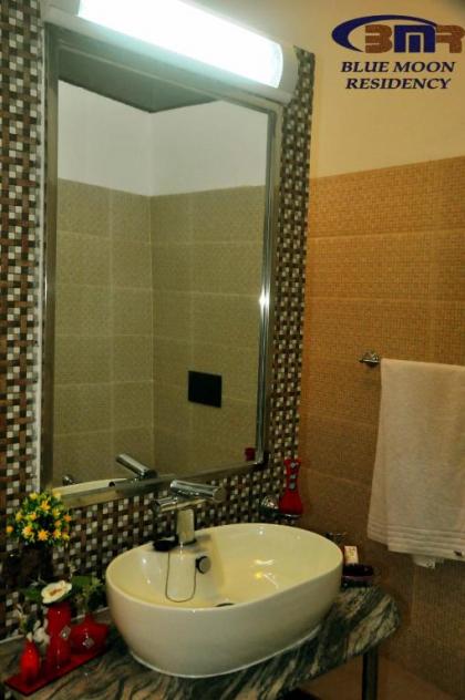 Bluemoon Guest House - image 19