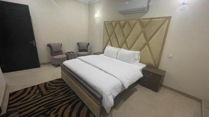 Royal Three Bed Villa E 11 Islamabad - image 11