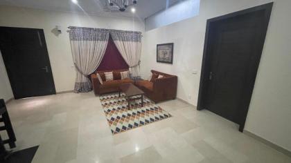 Royal Three Bed Villa E 11 Islamabad - image 17