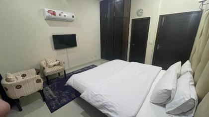 Royal Three Bed Villa E 11 Islamabad - image 8