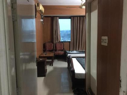 Hotel asia - image 17