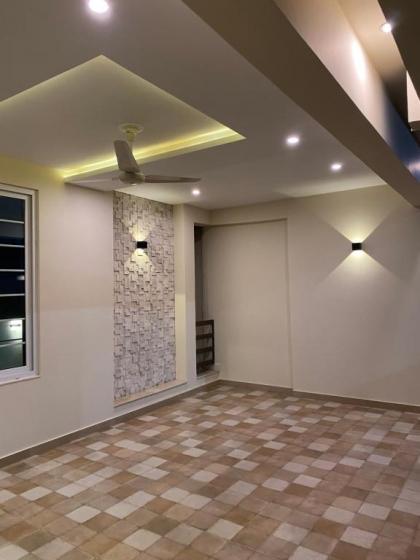 Continental boutique House - image 16