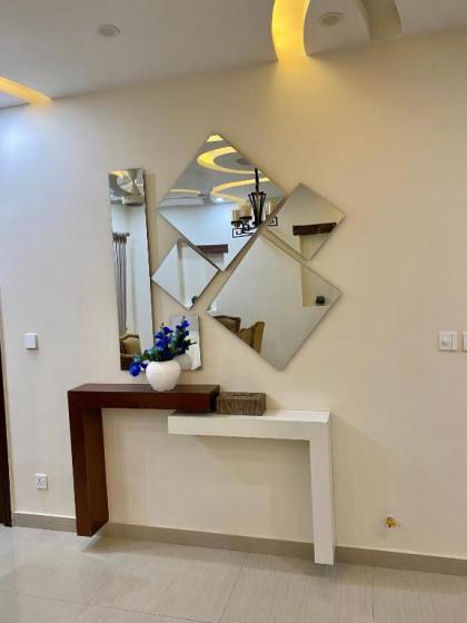 Continental boutique House - image 19