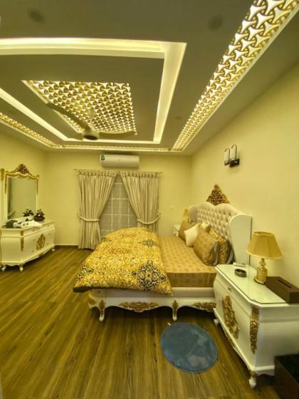 Continental boutique House - image 2