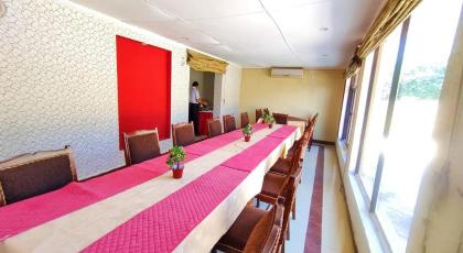 Margallah View Guesthouse - image 12