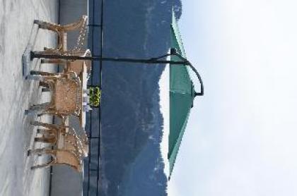 Hotel Hilla and Apartments Nathiagali - image 3