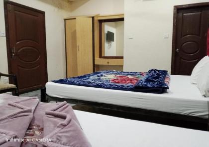 Oriole Guest House Economy Living - image 22
