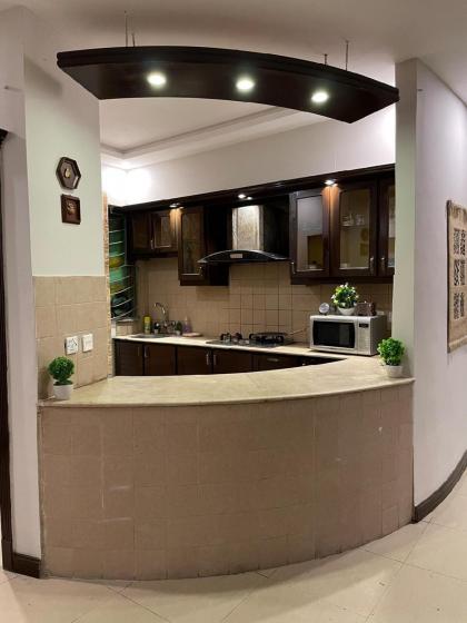 Freddy's Luxury Apartments - image 13