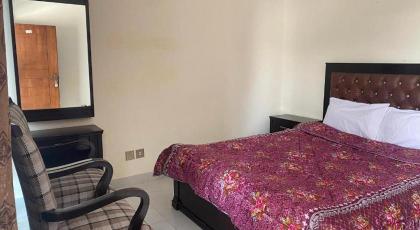Grand Homes Hotel - image 17