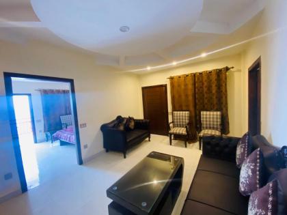 Grand Homes Hotel - image 2