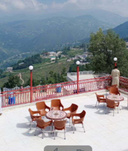 Grand Homes Hotel - image 9