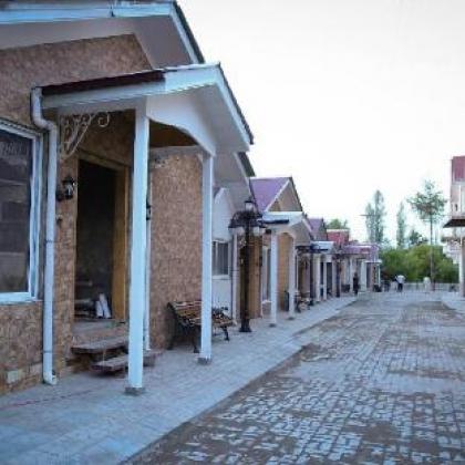 Deluxe Swiss Cottages - image 2