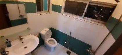 Private Apartment  2 bed  Margalla view  E-11 - image 11