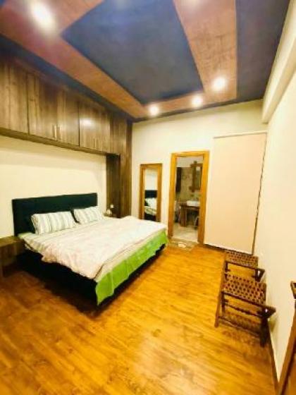 Abdul Ghaffar residencies