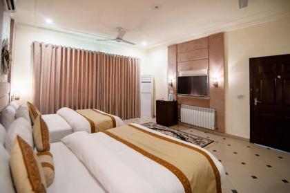 Shelton's Rezidor Islamabad - image 21