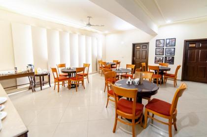 Shelton's Rezidor Islamabad - image 8