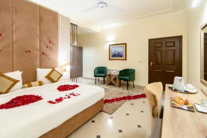 Shelton's Rezidor Islamabad - image 9