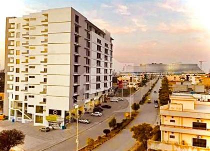Atrium high Suite 2bed family apartment near Giga Mall