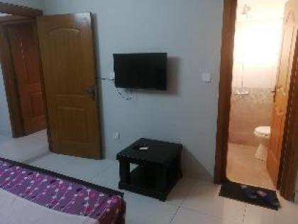 Two Bedroom Furnished Apartment - image 7