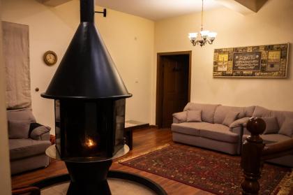 Sarah's Lodge - image 21