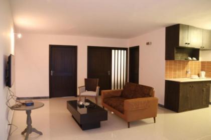Summit Hotel - image 10