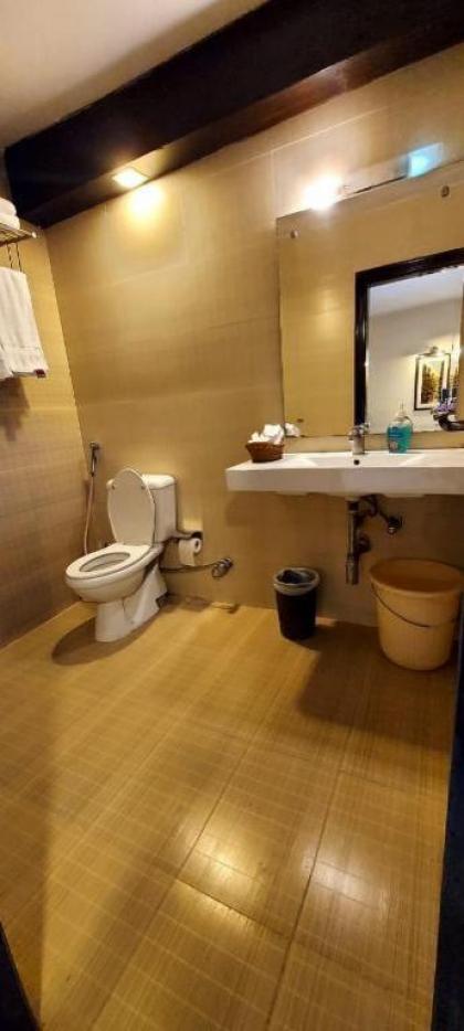 Summit Hotel - image 18