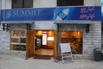 Summit Hotel - image 7