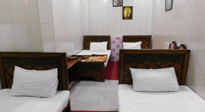 Rex Hotel - image 4
