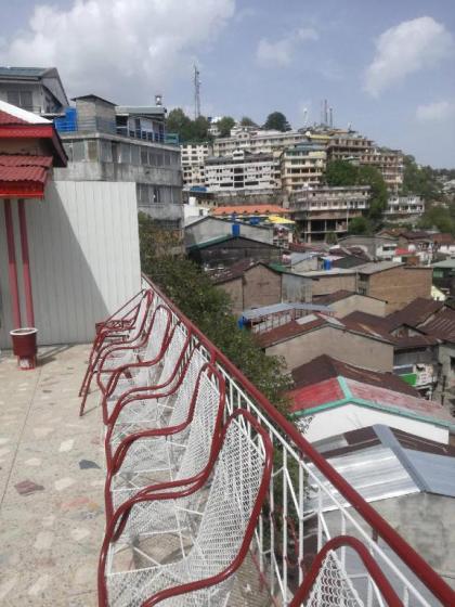 New Shabistan Hotel - image 2