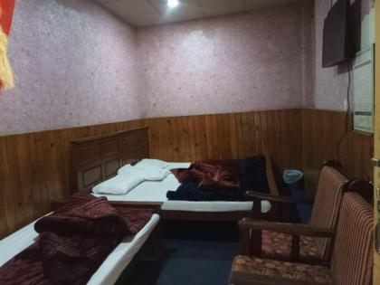 New Shabistan Hotel - image 20