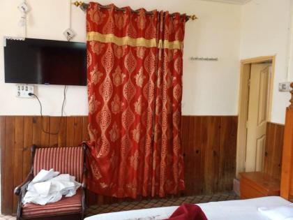 New Shabistan Hotel - image 22