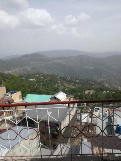 New Shabistan Hotel - image 3
