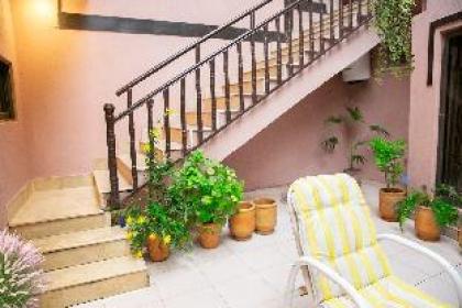 Private Suite at Fahad Bed & Breakfast Bani Gala