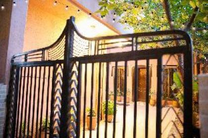 Private Suite at Fahad Bed & Breakfast Bani Gala - image 19