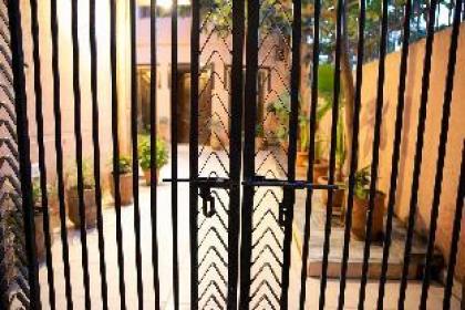 Private Suite at Fahad Bed & Breakfast Bani Gala - image 20