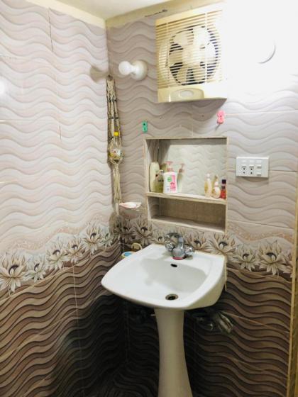 Al-Noor Cottage - image 30
