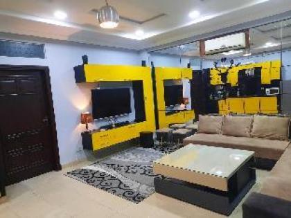 Charming one bedroom Apartment in Bahria town - image 4