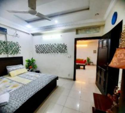 One bedroom luxurious Apartment in Bahria town. - image 2