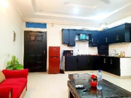 One bedroom luxurious Apartment in Bahria town. - image 6