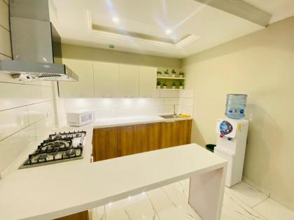 Holidazzle Serviced Apartments Bahria Town - image 21