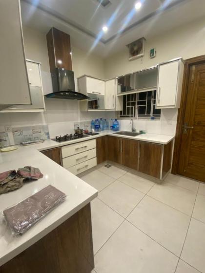 Luxury Guest House in Bahria Town - image 16