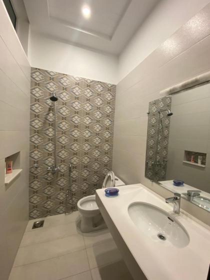 Luxury Guest House in Bahria Town - image 22