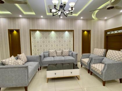 Luxury Guest House in Bahria Town - image 4