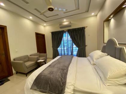 Luxury Guest House in Bahria Town - image 8