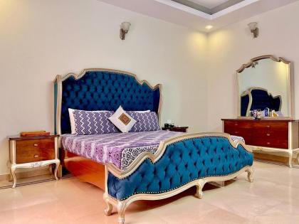 Hamdaan suites