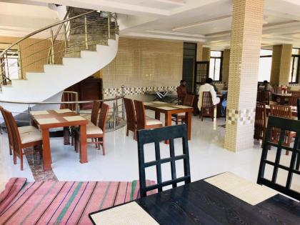Grand Shafaat Hotel And Restaurant - image 12