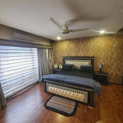 CosmoStay Islamabad Bahria Town - image 2