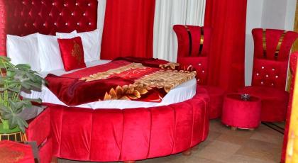 Neelum Guest House - image 14