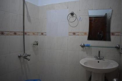 Neelum Guest House - image 18